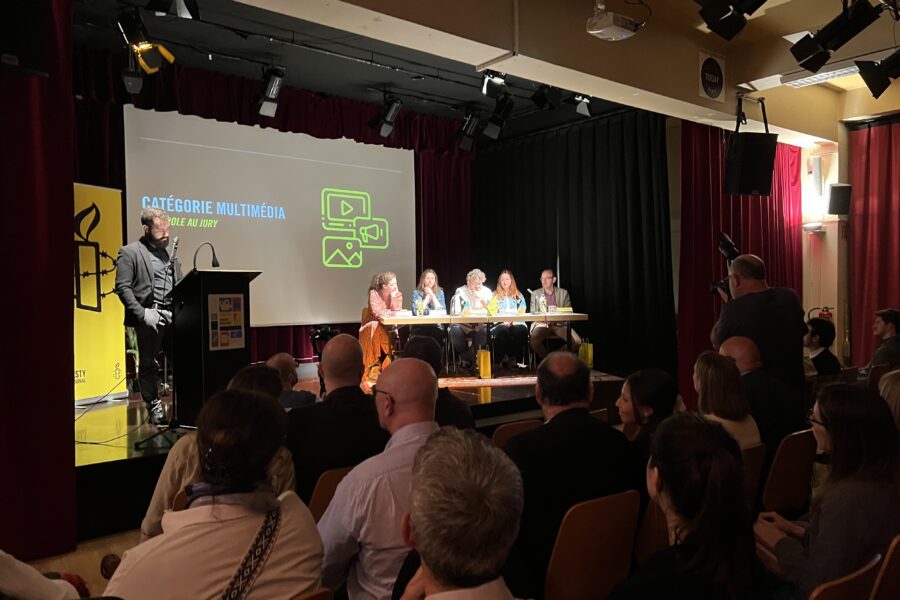 Image Service volontaire en éducation aux droits humains