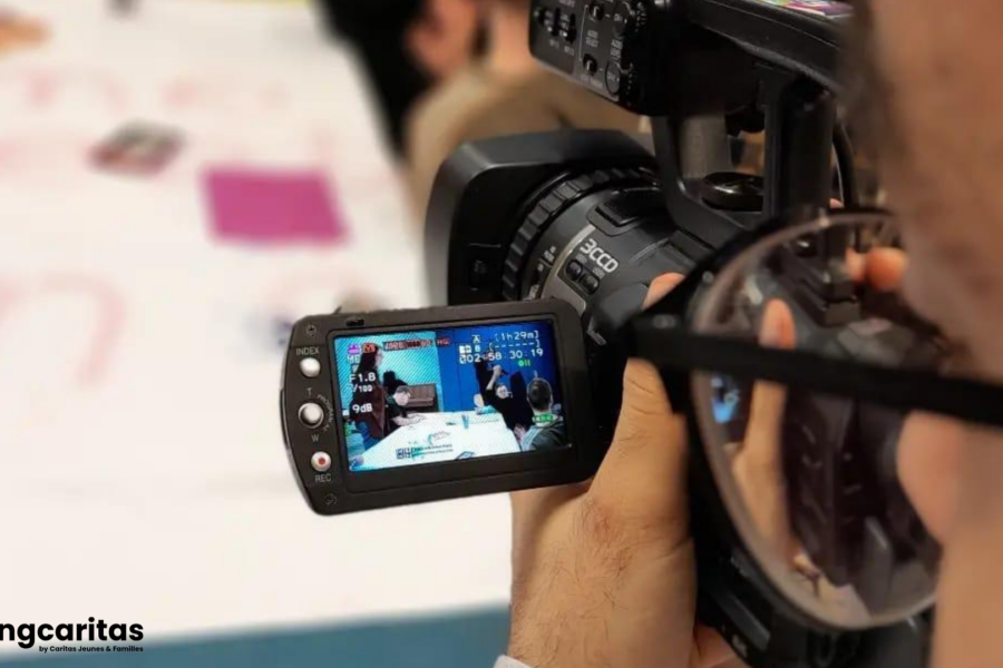 Image Content Creator bei youngcaritas